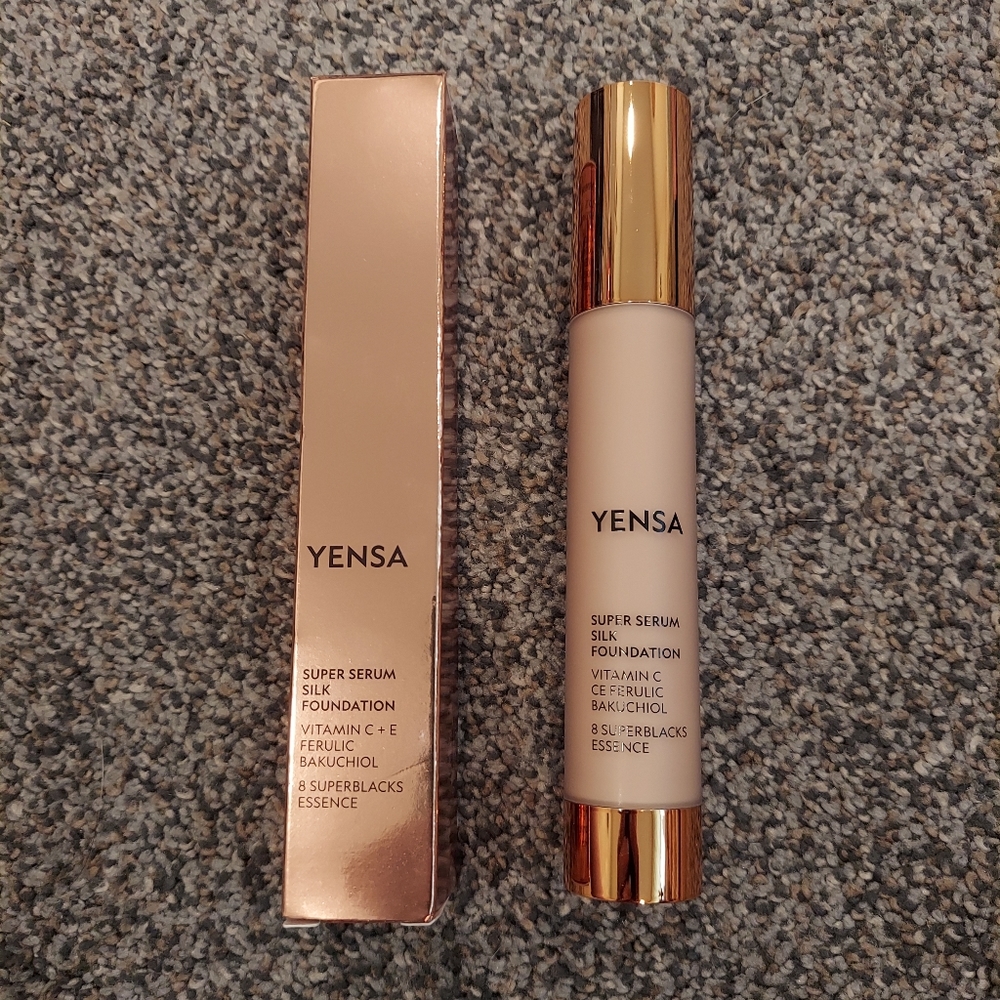 Yensa Super Serum Silk Foundation